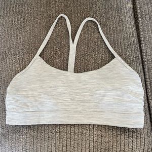 Lululemon Flo Y Nulu sports bra